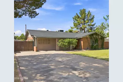 4229 E Wilshire Drive, Phoenix, AZ 85008 - Photo 2
