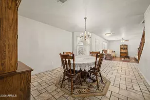 10520 W Jessie Ln, Peoria, AZ 85383 - Photo 10
