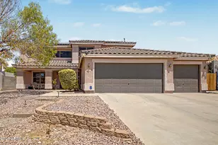 10520 W Jessie Ln, Peoria, AZ 85383 - Photo 2