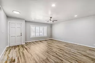 4932 W Mercer Ln, Glendale, AZ 85304 - Photo 2