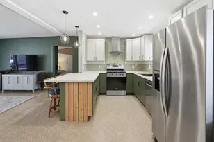 4846 E Fairmount Ave, Phoenix, AZ 85018 - Photo 8