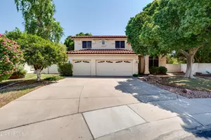 12329 N 58th Ave, Glendale, AZ 85304 - Photo 1