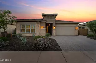 31210 N 122nd Ln, Peoria, AZ 85383 - Photo 4