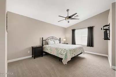 194 W Shannon Street, Gilbert, AZ 85233 - Photo 16