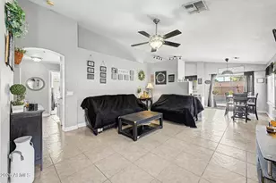 194 W Shannon St, Gilbert, AZ 85233 - Photo 12