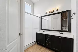 194 W Shannon St, Gilbert, AZ 85233 - Photo 18