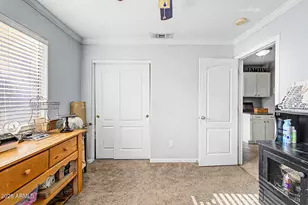 194 W Shannon St, Gilbert, AZ 85233 - Photo 14