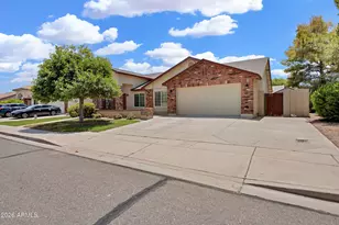 3889 E Meadow Land Dr, San Tan Valley, AZ 85140 - Photo 2