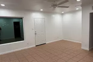 20 N Santa Barbara Dr, Mesa, AZ 85201 - Photo 28