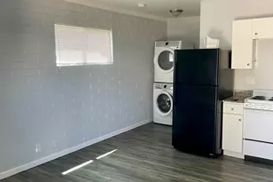 2402 N 24th St, Phoenix, AZ 85008 - Photo 4
