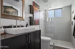 3501 E Cannon Dr, Phoenix, AZ 85028 - Photo 26