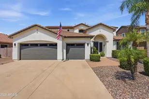 2124 S Canfield, Mesa, AZ 85209 - Photo 2