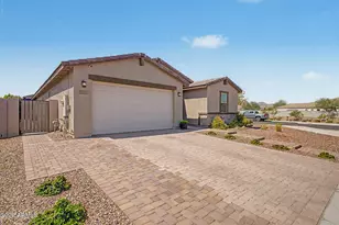 5065 W Karl St, San Tan Valley, AZ 85144 - Photo 2