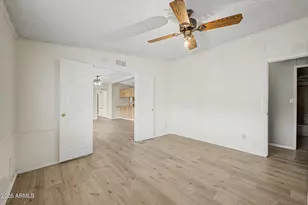 8601 N 103rd Ave, Peoria, AZ 85345 - Photo 24