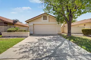 1031 W Sunward Dr, Gilbert, AZ 85233 - Photo 1