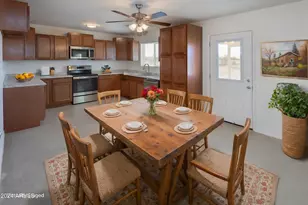 20661 E Leavitt Ln, Florence, AZ 85132 - Photo 4