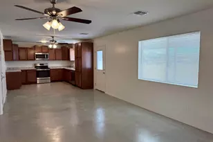 20661 E Leavitt Ln, Florence, AZ 85132 - Photo 8