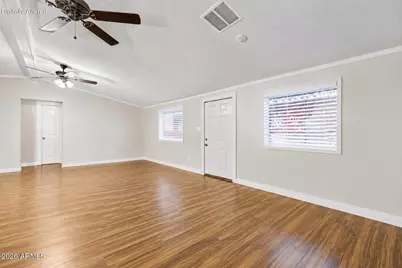 11000 N 91st Avenue #21, Peoria, AZ 85345 - Photo 12