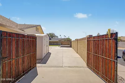665 S Windsor --, Mesa, AZ 85204 - Photo 2