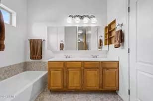 10644 E American Pride Dr, San Tan Valley, AZ 85143 - Photo 18