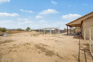 10644 E American Pride Dr, San Tan Valley, AZ 85143 - Photo 36