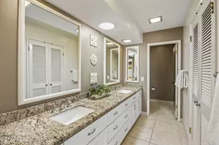 13827 N Medinan Dr, Phoenix, AZ 85022 - Photo 16