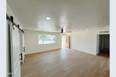 4424 W Flower Street, Phoenix, AZ 85031 - Photo 4