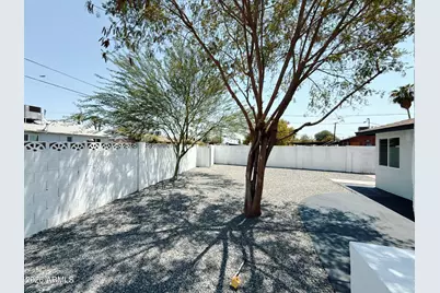 4424 W Flower Street, Phoenix, AZ 85031 - Photo 34