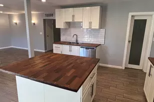 1115 E Whitton Ave, Phoenix, AZ 85014 - Photo 2
