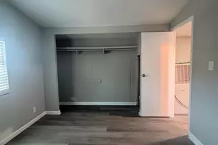 8601 N 71st Ave, Glendale, AZ 85301 - Photo 16