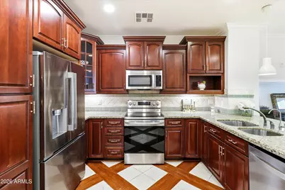 4425 N 24th Place, Phoenix, AZ 85016 - Photo 6