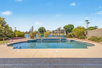 7046 W Rose Garden Lane, Glendale, AZ 85308 - Photo 2