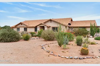 10859 W Cochero Court, Casa Grande, AZ 85194 - Photo 1