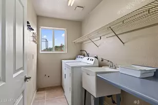 10859 W Cochero Ct, Casa Grande, AZ 85194 - Photo 22