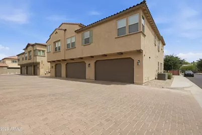 14870 W Encanto Boulevard #1055, Goodyear, AZ 85395 - Photo 4