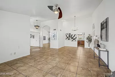 233 N Cottonwood Drive, Gilbert, AZ 85234 - Photo 6