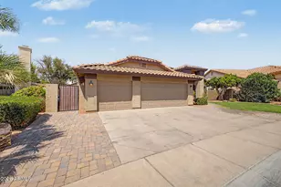 233 N Cottonwood Dr, Gilbert, AZ 85234 - Photo 30