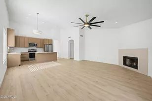 5027 E Vaughn Dr, Phoenix, AZ 85044 - Photo 14