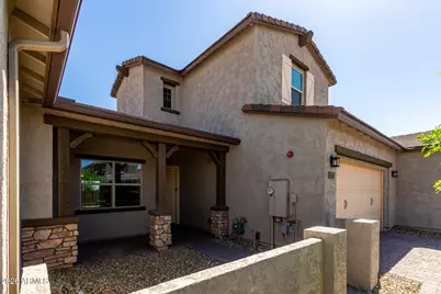 14045 W Desert Flower Drive, Goodyear, AZ 85395 - Photo 6