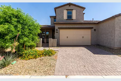 14045 W Desert Flower Drive, Goodyear, AZ 85395 - Photo 4