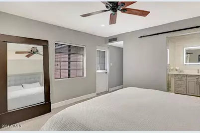 3909 E Whitton Avenue, Phoenix, AZ 85018 - Photo 14