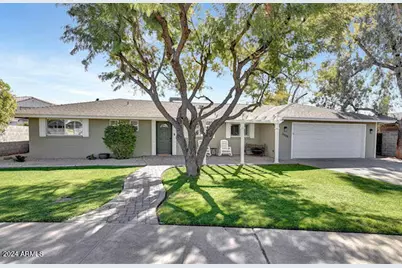 3909 E Whitton Avenue, Phoenix, AZ 85018 - Photo 1