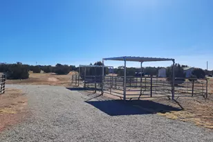 53845 N Cedar Dr, Seligman, AZ 86337 - Photo 28