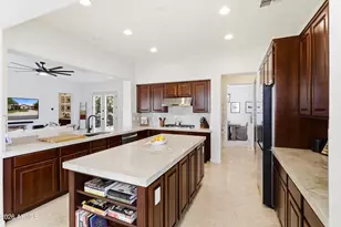 12503 W Red Hawk Dr, Peoria, AZ 85383 - Photo 18