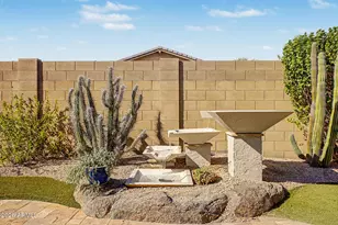 14398 W Almeria Rd, Goodyear, AZ 85395 - Photo 44
