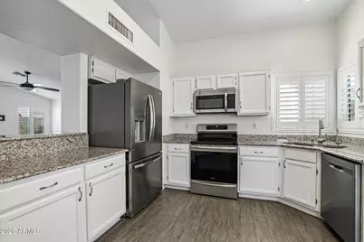14617 S 43rd Place, Phoenix, AZ 85044 - Photo 12