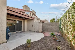 12023 N 27th Pl, Phoenix, AZ 85028 - Photo 20