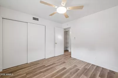 12023 N 27th Place, Phoenix, AZ 85028 - Photo 20