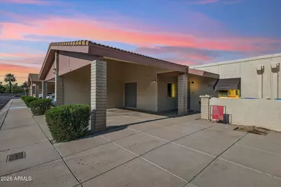 12023 N 27th Place, Phoenix, AZ 85028 - Photo 26