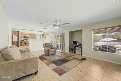 22240 W Cantilever Street, Buckeye, AZ 85326 - Photo 4